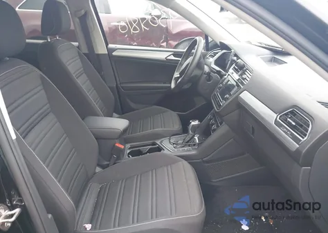 2023 Volkswagen Tiguan 2.0T S z USA, uszkodzony, nr VIN 3VVRB7AX3PM037171